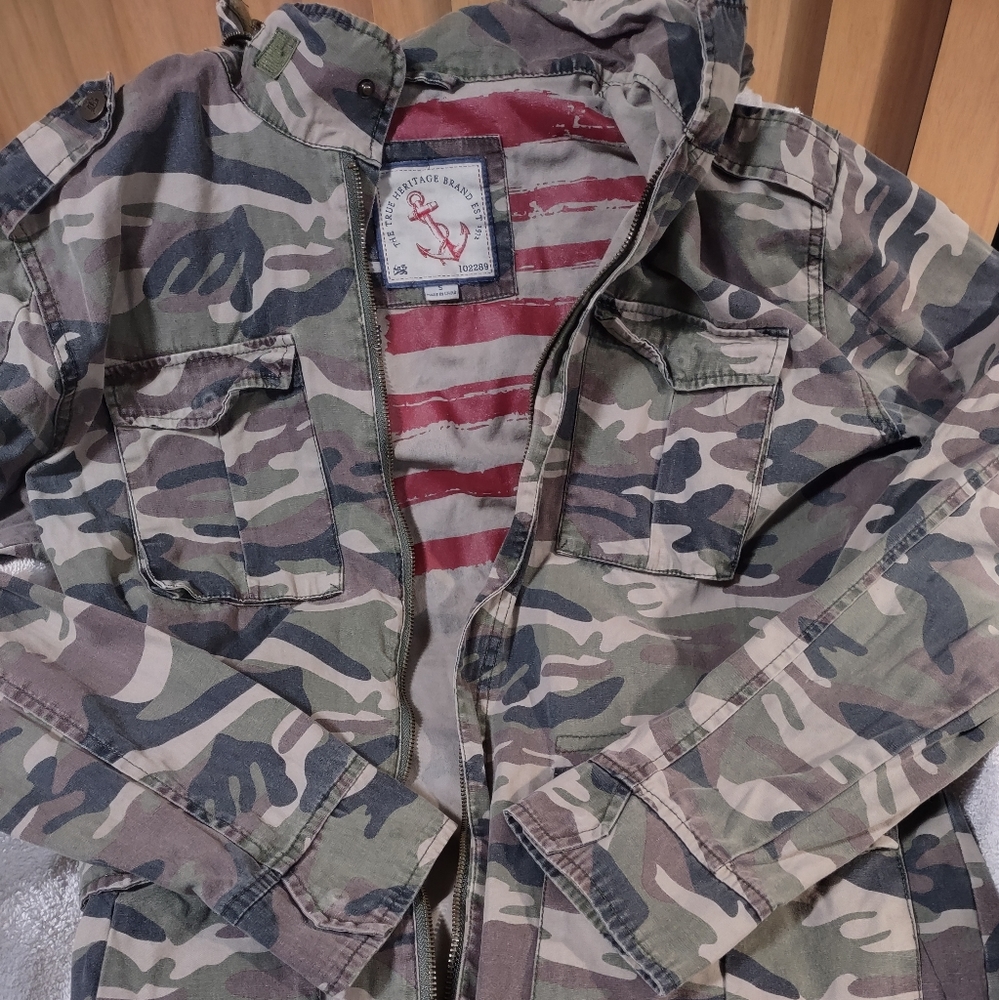 The True Heritage Brand EST 1972 Size Small Excellent Condition.